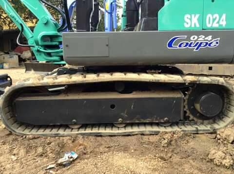 รถแบคโฮ KOBELCO SK-024 ดีเซล 3สูบ นำเข้าจากญี่ปุ่น 100\% รถแบคโฮ KOBELCO SK-024 ดีเซล 3สูบ นำเข้าจากญี่ปุ่น 100\%
