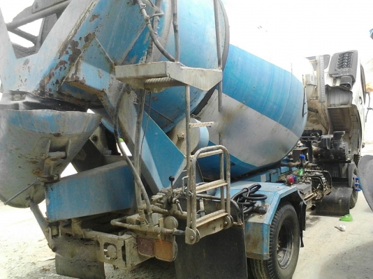 รถฮีโน่ 6 ล้อ โม่ปูน FC9J 175 แรงม้า. ปี 54.  ( รถวิ่ง 1xx,xxx กม. ) , ( มีขาย 2 คัน. )     สนใจติดต่อ  081 - 6079515