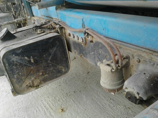 รถฮีโน่ 6 ล้อ โม่ปูน FC9J 175 แรงม้า. ปี 54.  ( รถวิ่ง 1xx,xxx กม. ) , ( มีขาย 2 คัน. )     สนใจติดต่อ  081 - 6079515