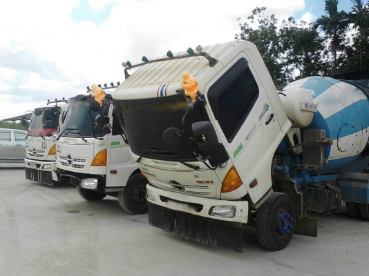 รถฮีโน่ 6 ล้อ โม่ปูน FC9J 175 แรงม้า. ปี 54.  ( รถวิ่ง 1xx,xxx กม. ) , ( มีขาย 2 คัน. )     สนใจติดต่อ  081 - 6079515