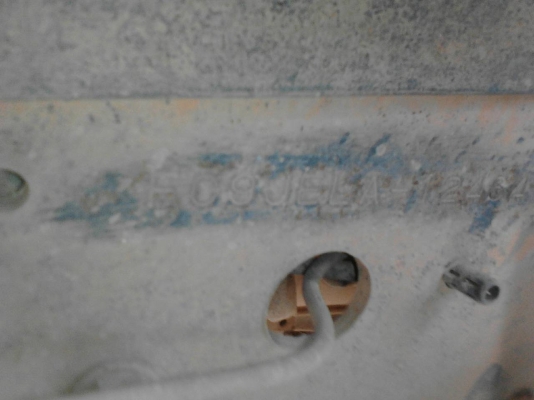 รถฮีโน่ 6 ล้อ โม่ปูน FC9J 175 แรงม้า. ปี 54.  ( รถวิ่ง 1xx,xxx กม. ) , ( มีขาย 2 คัน. )     สนใจติดต่อ  081 - 6079515