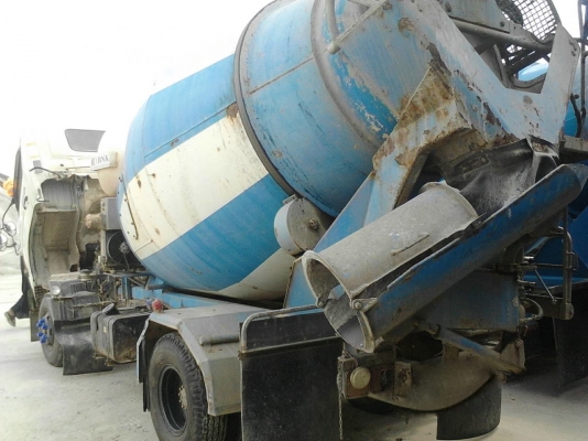 รถฮีโน่ 6 ล้อ โม่ปูน FC9J 175 แรงม้า. ปี 54.  ( รถวิ่ง 1xx,xxx กม. ) , ( มีขาย 2 คัน. )     สนใจติดต่อ  081 - 6079515