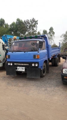 รถบรรทุกดั้ม110แรงม้า