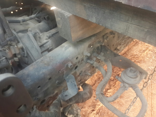 ขายครับ NPR150 กระบะคาร์โก้คอก ปี54 ยาว 5 m พร้อมใช้ 088-4501277