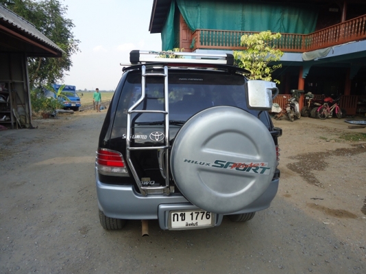 .SPORT RIDER 3.0EFI 4x4   SR 5 LTD  มือเดียว เครื่องดี วิ่งน้อย สวย บางเดิมทั้งคัน รถสวย สภาพดี บางเดิมมือเดียวออกห้าง  ภายในสวย สะอาด สมบูรณ์