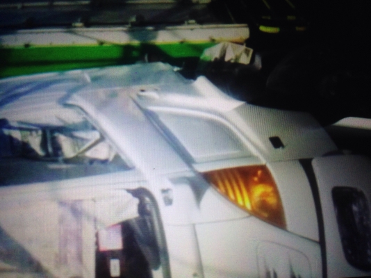 ต้องการขายรถฮีโน่ตู้แห้งปี40สภาพพร้อมใช้เครื่องดีคัชซีสวยสนใจติดต่อโดยตรงเจ้าของขายเอง