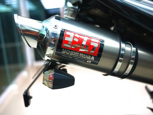 ขาย Suzuki B-king 1300 พร้อมทะเบียนแท้ รถสวยสภาพนางฟ้า สีเดิมทั้งคัน