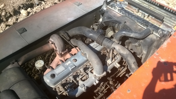 แบ็คโฮ ฮิตาชิ ขาย 800000  เอกสารพร้อมครับ