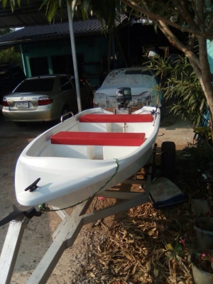 เรือตกปลา 10ฟุตพิมม์นิยมพร้อมเครื่อง yamaha  5แรง