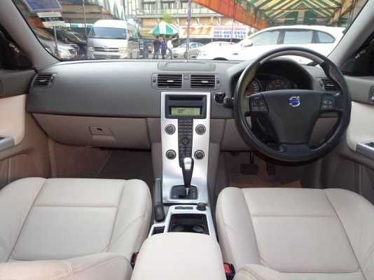 VOLVO S40 2.0 AT ปี 2013โทร 098-9190195 ดาว ออโต้เบสท์