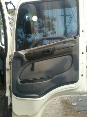 ขาย10ล้อMega 212แรงม้ายูโร2จดปี48ตู้แห้ง10บานไม่มีเสากลางยาว7.20เมตร ขาย10ล้อMega 212แรงม้ายูโร2จดปี48ตู้แห้ง10บานไม่มีเสากลางยาว7.20เมตร