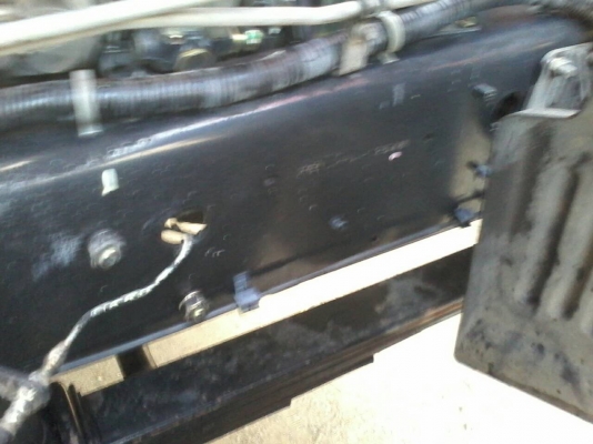 ขาย10ล้อMega 212แรงม้ายูโร2จดปี48ตู้แห้ง10บานไม่มีเสากลางยาว7.20เมตร ขาย10ล้อMega 212แรงม้ายูโร2จดปี48ตู้แห้ง10บานไม่มีเสากลางยาว7.20เมตร