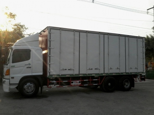 ขาย10ล้อMega 212แรงม้ายูโร2จดปี48ตู้แห้ง10บานไม่มีเสากลางยาว7.20เมตร ขาย10ล้อMega 212แรงม้ายูโร2จดปี48ตู้แห้ง10บานไม่มีเสากลางยาว7.20เมตร