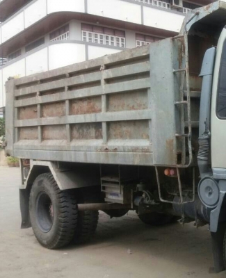 หกล้อ ฮีโน่ FF3H195 ดั้มสามมิต สภาพดีสวยเดิมๆพร้อมใช้ ทะเบียนพร้อมโอน ราคา 585,000บ รถห้างแท้