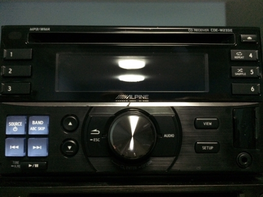 Alpine CDE-W233EH USB IPOD MP3-RW CD-RW AUX FMคลื่นไทยครบ ปรีเอ้า1ชุด มือ2 Alpine CDE-W233EH USB IPOD MP3-RW CD-RW AUX FMคลื่นไทยครบ ปรีเอ้า1ชุด มือ2
