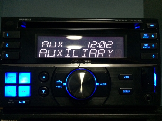 Alpine CDE-W233EH USB IPOD MP3-RW CD-RW AUX FMคลื่นไทยครบ ปรีเอ้า1ชุด มือ2 Alpine CDE-W233EH USB IPOD MP3-RW CD-RW AUX FMคลื่นไทยครบ ปรีเอ้า1ชุด มือ2