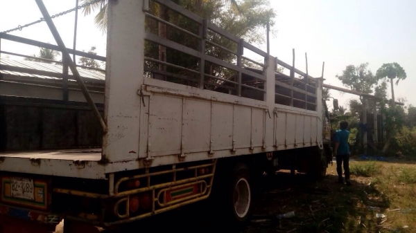 ขายด่วน รถหกล้อ HINO FF3H เครื่อง HO7D ยาว7.20 เมตร รถสภาพดีมาก เครื่องดี ยางดีทุกเส้น ใช้งานได้ตามปกติ เอกสารพร้อ ขายด่วน รถหกล้อ HINO FF3H เครื่อง HO7D ยาว7.20 เมตร รถสภาพดีมาก เครื่องดี ยางดีทุกเส้น ใช้งานได้ตามปกติ เอกสารพร้อ