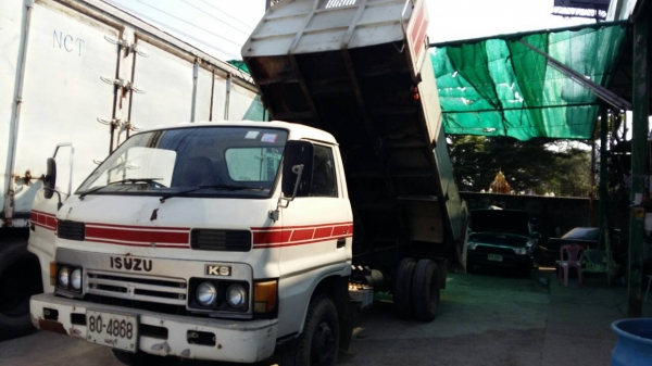 หกล้อ อีซูซุ KS110 ดั้มกะบะมีเนียม เครืองดี แคชชีสวยมากๆ สภาพดีสวยพร้อมใช้ ทะเบียนพร้อมโอน