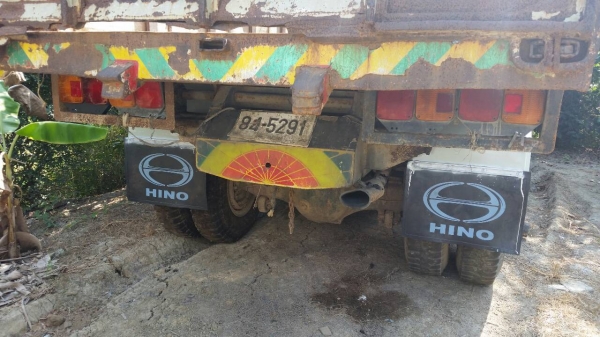 สิบล้อ ฮีโน่ FM3H195ปี39 ดั้มมีเนียม 2เพา สภาพเดิมๆพร้อมใช้งาน ทะเบียนพร้อมโอน