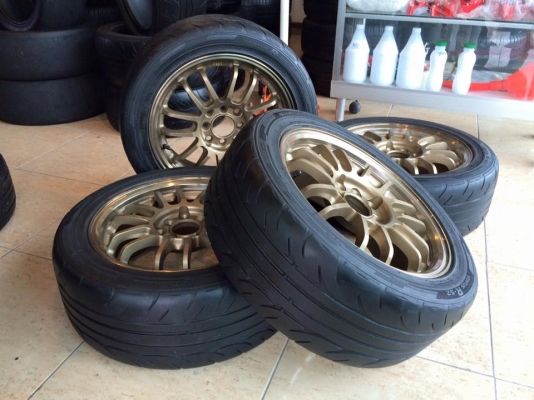 Re30 ขอบ15"4รู100 ออฟ38 สวยวิ้ง! พร้อมยางซิ่ง(กึ่งซอฟ)hankook.Rs2 195/50/15 ปี13 ยกชุด 10,900 บาท Re30 ขอบ15"4รู100 ออฟ38 สวยวิ้ง! พร้อมยางซิ่ง(กึ่งซอฟ)hankook.Rs2 195/50/15 ปี13 ยกชุด 10,900 บาท