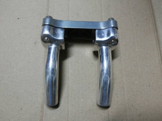 ขายตุ๊กตาแฮนด์ปีกผีเสื้อแต่งของHarley