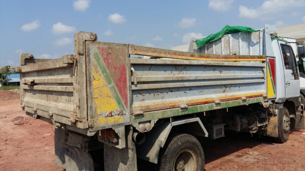 หกล้อ ฮีโน่ FC4J145ปี42 ดั้มสามมิต สภาพดีสวยเดิมๆพร้อมใช้ ทะเบียนพร้อมโอน หกล้อ ฮีโน่ FC4J145ปี42 ดั้มสามมิต สภาพดีสวยเดิมๆพร้อมใช้ ทะเบียนพร้อมโอน