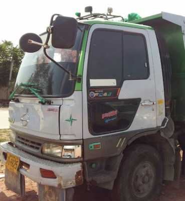 หกล้อ ฮีโน่ FC4J145ปี42 ดั้มสามมิต สภาพดีสวยเดิมๆพร้อมใช้ ทะเบียนพร้อมโอน หกล้อ ฮีโน่ FC4J145ปี42 ดั้มสามมิต สภาพดีสวยเดิมๆพร้อมใช้ ทะเบียนพร้อมโอน