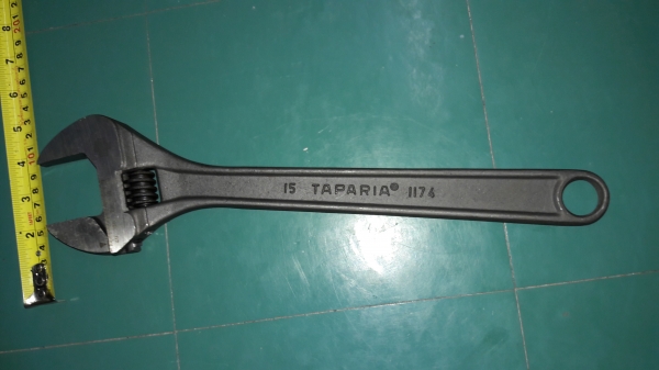 ขายประแจเลื่อนทาปาเรียขนาด15" TAPARIA Made in India.
