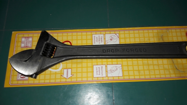 ขายประแจเลื่อนทาปาเรียขนาด15" TAPARIA Made in India.