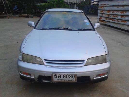 ขาย HONDA ACCORD 2.2 ปี1996 แม็ก 16 สภาพ เกินราคาคับคันนี้ . ไฟฟ้าทั้งคัน เเอร์ฉำ่. ช่วงล่างดีมาก. สีสวย. สุดประหยัด สนใจราคาคุยได้คับ 087_6835269. เล่มพร้อมคับ