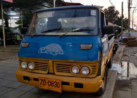 ขายรถยกพร้อมวิ้น20ตันเครื่องช่วงล่างดีมากซื้อไปพร้อมใช้ทำเงินใด้เลย