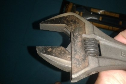 ขายประแจเลื่อน BAHCO 10" MADE IN SWEDEN.