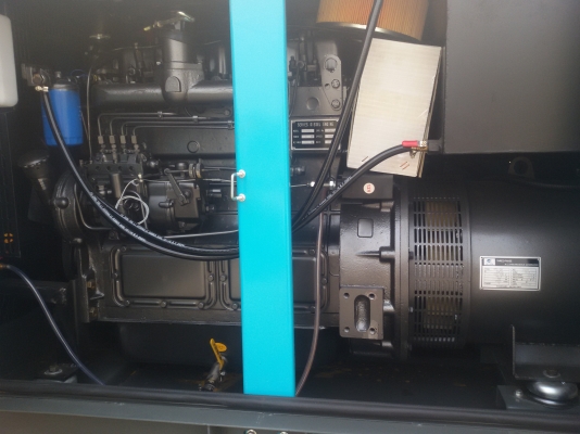 ขายเครื่องปั่นไฟใหม่ขนาด 50 kvaพร้อมตู้เก็บเสียง