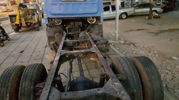 ขายบรรทุก6ล้อกลางพร้อมใช้งานเครื่องดีมากเอกสารครบพร้อมโอน