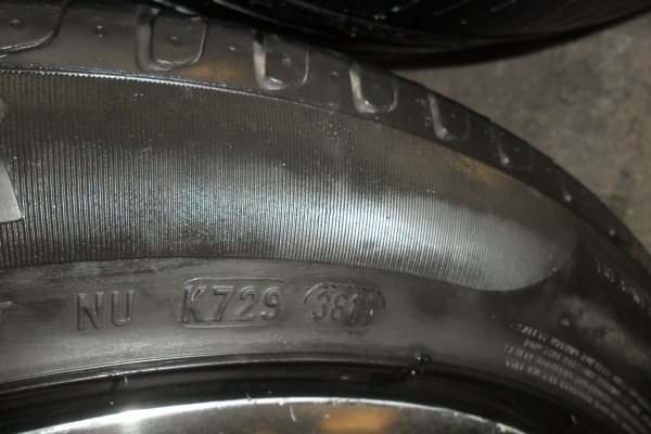 ล้อแม็ก17นิ้ว6รู พร้อมยาง สวยๆ 4 ล้อ ราคา 8900 บาท ล้อแม็ก17นิ้ว6รู พร้อมยาง สวยๆ 4 ล้อ ราคา 8900 บาท