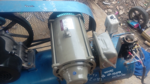 ปั้มลม aiwata 3 แรง 80 ลิตร ไฟบ้าน ปั้มลม aiwata 3 แรง 80 ลิตร ไฟบ้าน