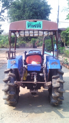 รถไถนั่งขับแชมป์304 SLX 4WD 2เพลา รถไถนั่งขับแชมป์304 SLX 4WD 2เพลา