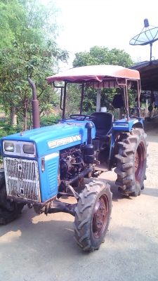 รถไถนั่งขับแชมป์304 SLX 4WD 2เพลา รถไถนั่งขับแชมป์304 SLX 4WD 2เพลา