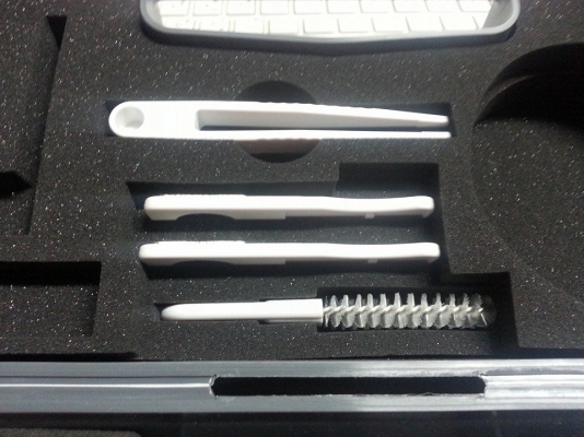 นำเข้าจากญี่ปุ่น เครื่องวัดความชื้นข้าว เป็นสินค้ามือ 1  ใช้ถ่าน ขนาด AA จำนวน 4 ก้อน แถมเครื่องกระเทาะเปลือก 1 เครื่อง พร้อมคู่มือการใช้งาน (ภาษาญี่ปุ่น)