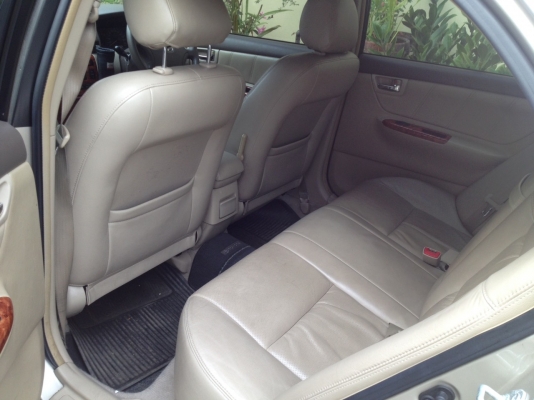 ALTIS1.6G AIRBAG/ABS รถมือเดียว สภาพสวย สีดี เครื่องดี ช่วงล่างแน่น วิ่งน้อย120,+++กม. ภายในไม่โทรม มีลายไม้ เบาะหนังสีครีม แอร์ออโต้ คนแก่ใช้ ไม่เคยติดแก๊ซ ขาย 280000 มาดูก่อนได้ ต่อรองได้ สภาพ1ใน200 สนใจ 0827861333 ดูรถ ลาดพร้าว 87 ครับ