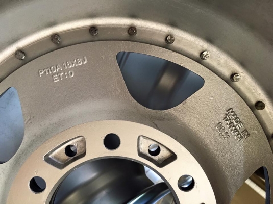 ขายล้อ CV928 (MADE IN TAIWAN) 16x8 ET0 6รูกระบะ มี 5 วง สวยๆ ขายล้อ CV928 (MADE IN TAIWAN) 16x8 ET0 6รูกระบะ มี 5 วง สวยๆ