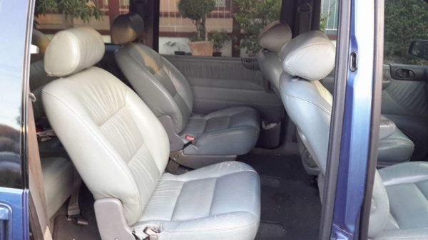 Citroen Evasion รถแวน สีน้ำเงิน เครื่อง 2000 แก๊สหัวฉีด ถังโดนัส เกียร์ออร์โต้ เบาะ 3 แถว นั่งสบาย นิ่มนวล