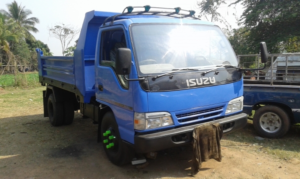 ขาย 6 ล้อ120 4HF1 ดั้มสวยพร้อมใช้งาน ขาย 6 ล้อ120 4HF1 ดั้มสวยพร้อมใช้งาน