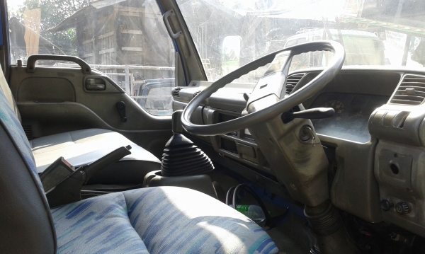 ขาย 6 ล้อ120 4HF1 ดั้มสวยพร้อมใช้งาน ขาย 6 ล้อ120 4HF1 ดั้มสวยพร้อมใช้งาน