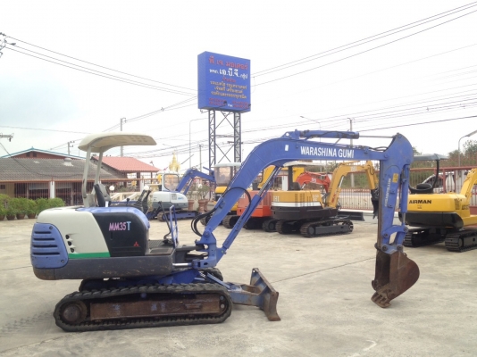 รถขุด Mitsubishi MM35T มือสองนำเข้าจากญี่ปุ่น สภาพพร้อมใช้งาน