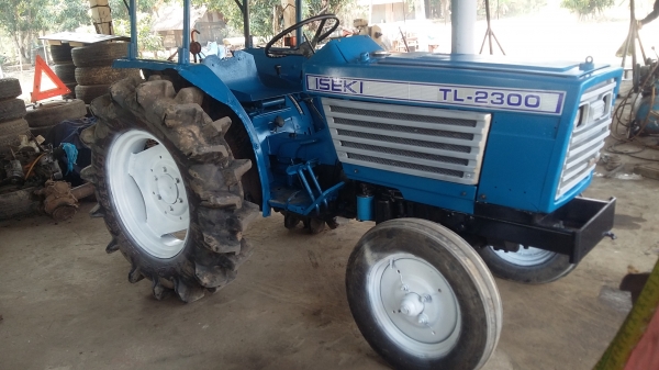 จัดส่งพี่ อ.หล่มสัก จ.เพชรบูรณ์ครับขายรถไถ ISEKI TL2300 พร้อมโรตารี่1ตัว พร้อมใช้