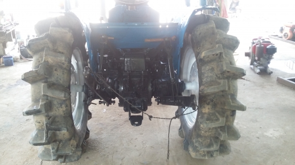 จัดส่งพี่ อ.หล่มสัก จ.เพชรบูรณ์ครับขายรถไถ ISEKI TL2300 พร้อมโรตารี่1ตัว พร้อมใช้