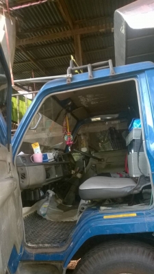 6 ล้อโดยสาร แคนเตอร์ 115 แรง 4.30 เมตรพร้อมใช้ซื้อไปใช้งานคร่อง