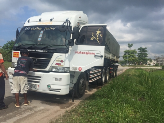 ขายหัวลาก. นิสัน. 455 แรง และ 330. แรง ปี. 53 เอกสารพร้อม รถสวยเดิม. วิ่งน้อย.  ดูรถ. ได้ที่. หาดไหญ่