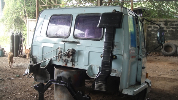 คุณพิเชษ นราธิวาส จองแล้ว หัว ROCKY สีเดิมบางป๊อง สวยเดิม ขาหน้า-หลัง กันชน คันเกียร์ กรองหลังเก๋ง ของครบ สวย ถูก